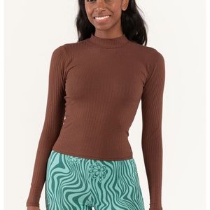 Tilly’s mock neck top